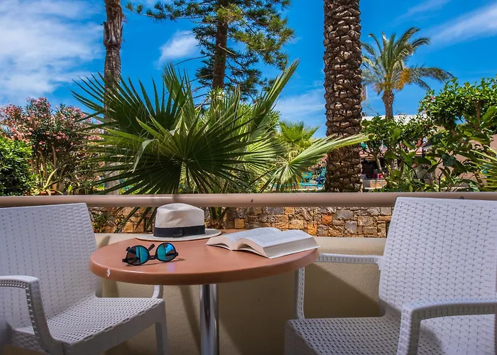 Meropi Hotel & Apartments